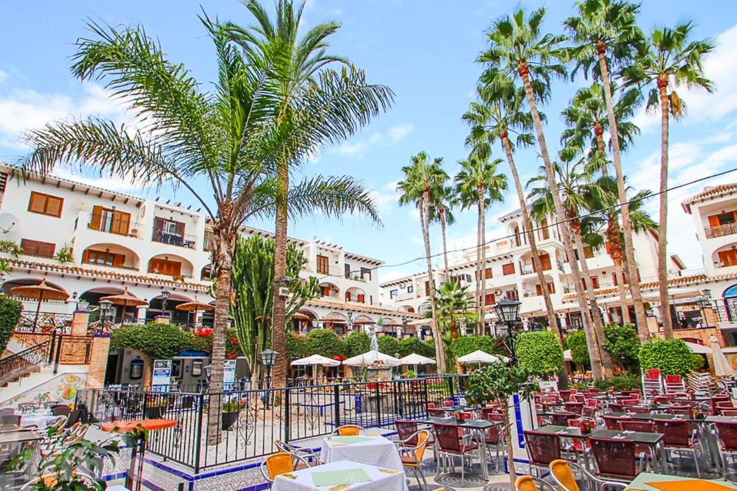 The Ultimate Villamartín Guide: Living, Property, Golf & Things to Do in 2026