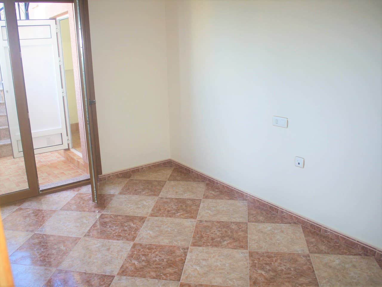 2 bed Townhouse in Los Altos