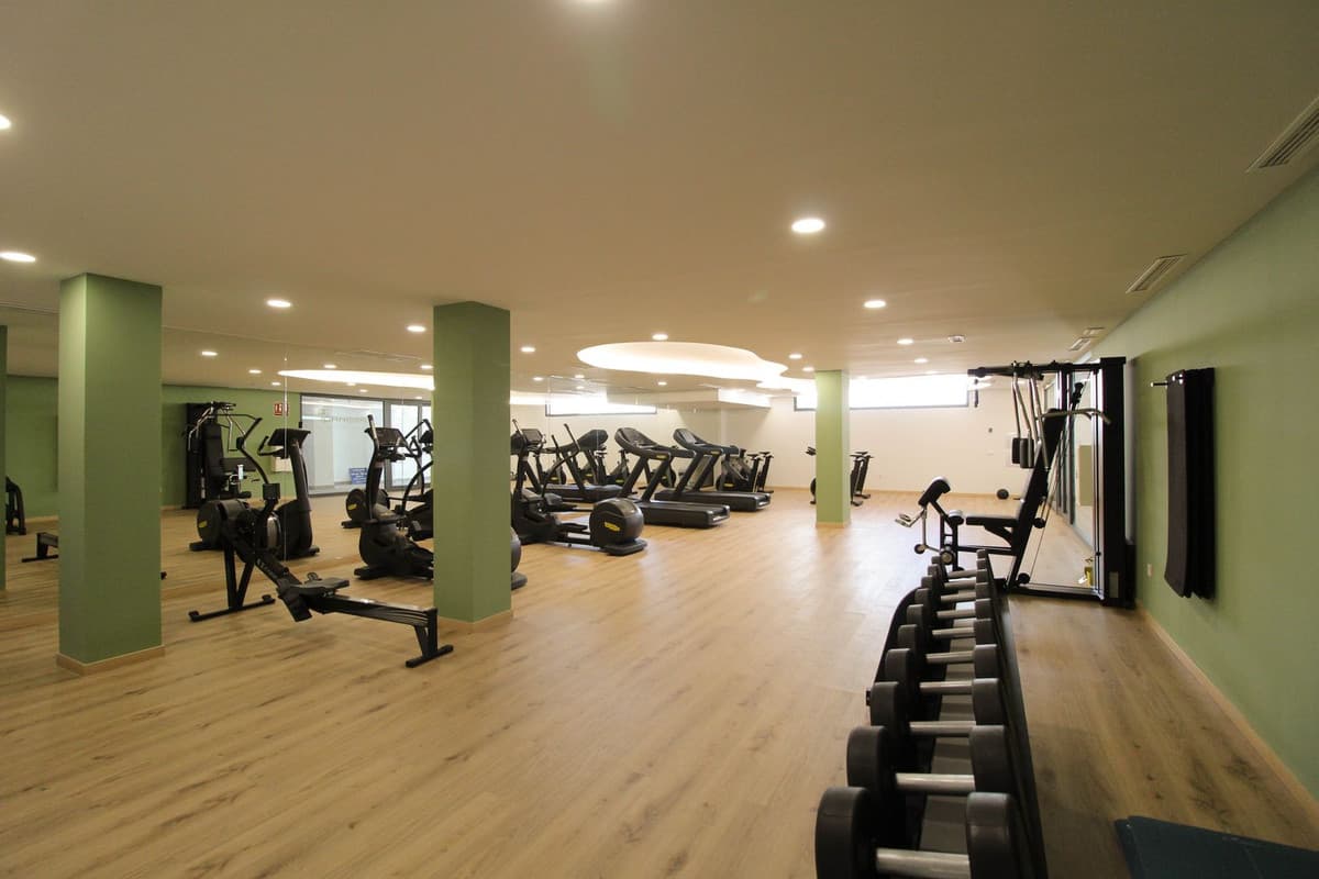 2 bed Middle Floor Apartment in La Cala de Mijas
