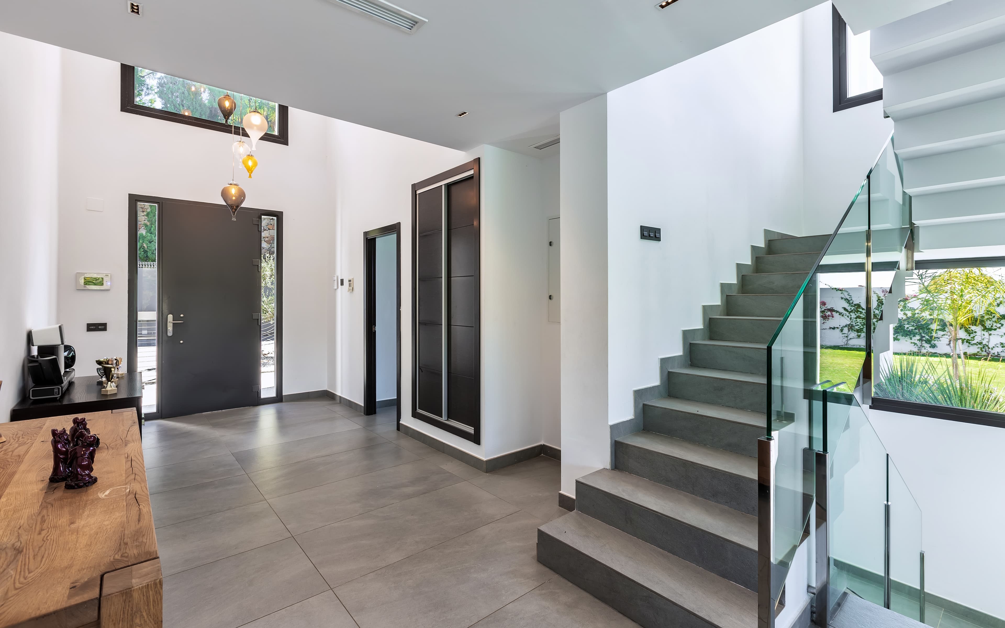 6 bed Detached Villa in El Paraiso