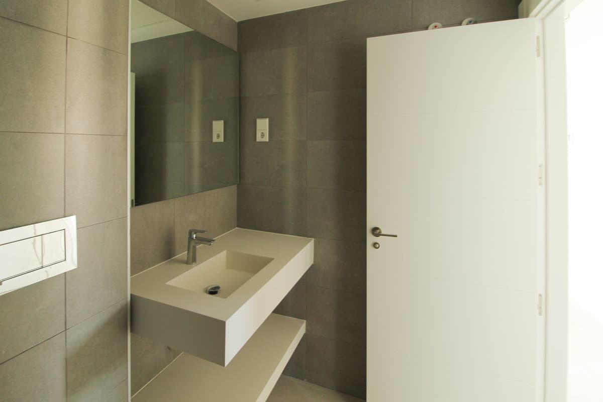 2 bed Middle Floor Apartment in La Cala de Mijas