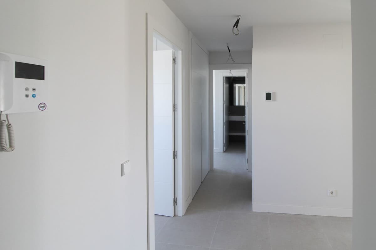 2 bed Middle Floor Apartment in La Cala de Mijas
