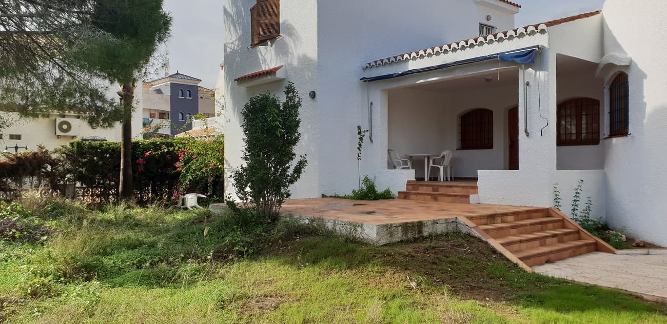 3 bed Detached Villa in La Zenia